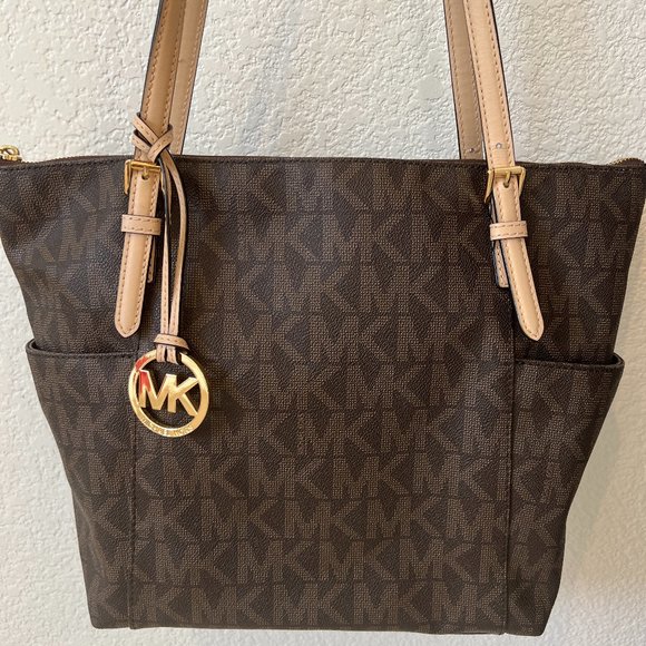 Michael Kors Handbags - Michael Kors MK Signature and authentic  Shoulder Tote Bag